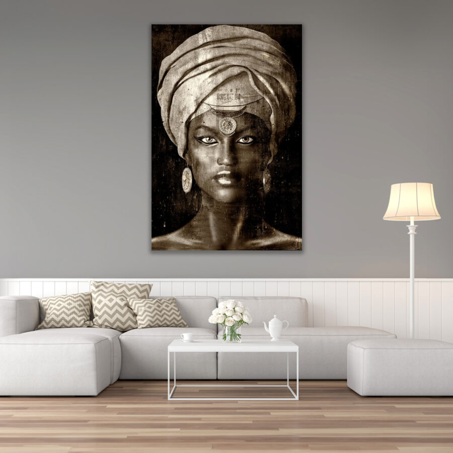 Glamour Girl Sepia ||